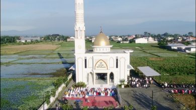 Suasana Hari Raya Idul Fitri 2026 / 1447 H di Masjid Al-Ichsan Lumajang